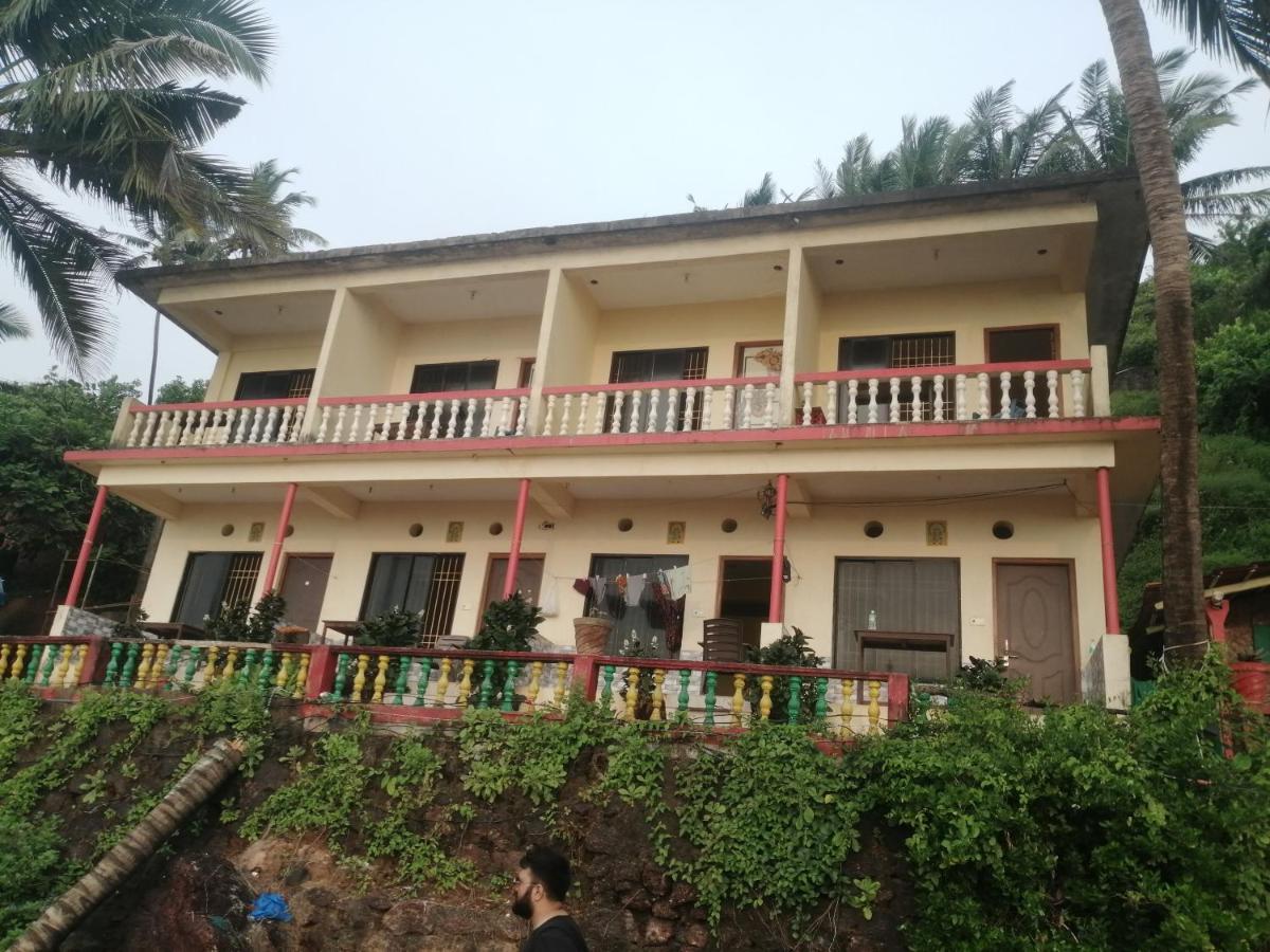 Shree Sai Cottage Sea View Арамбол Екстериор снимка